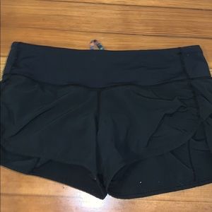 Lulu lemon work out shorts